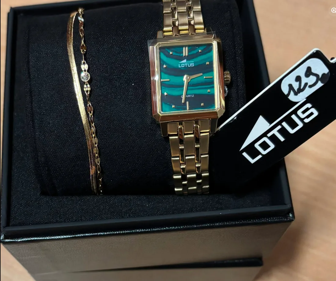 Coffret Lotus, cadran vert